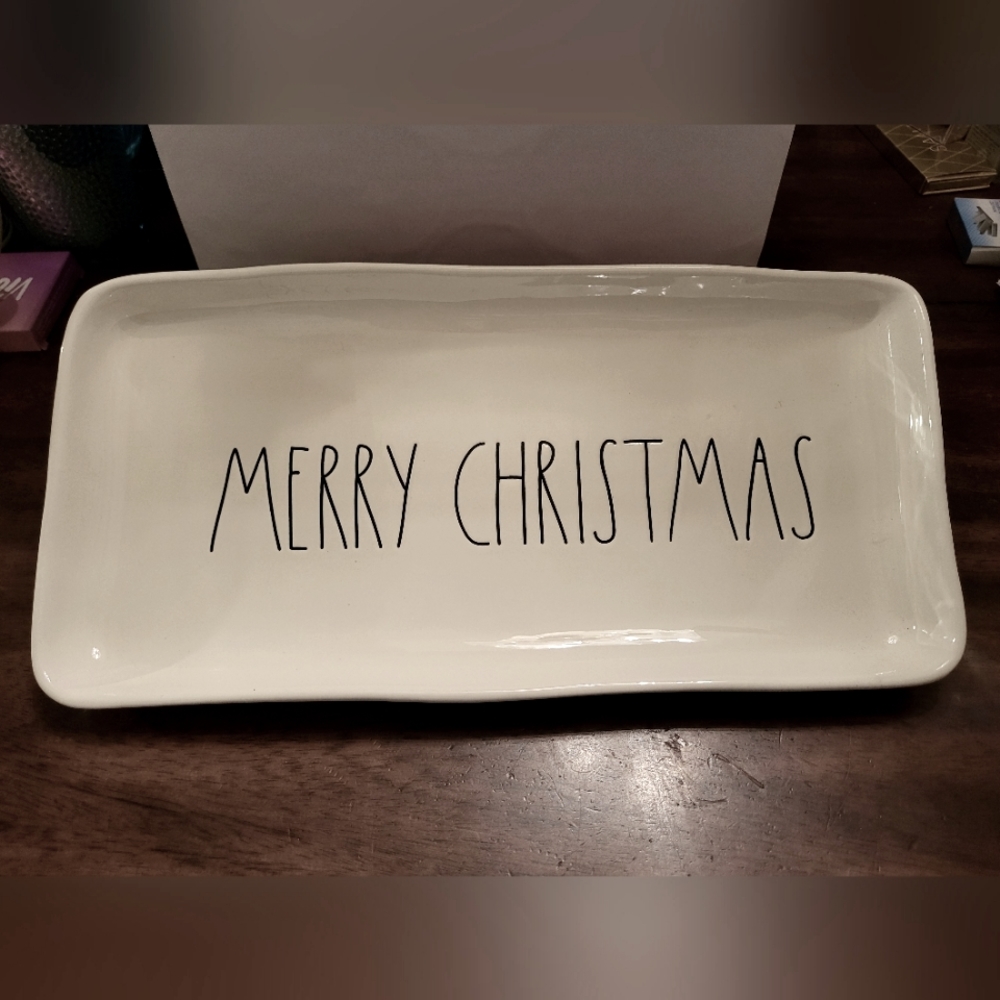 Rae Dunn holiday platter
